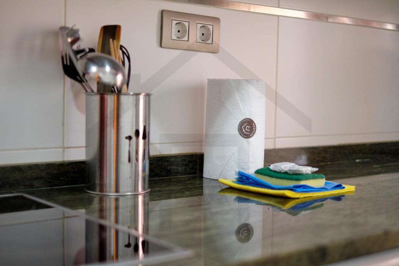 Apartamento Candelaria - Lujo A Un Paso Del Centro Oviedo Buitenkant foto